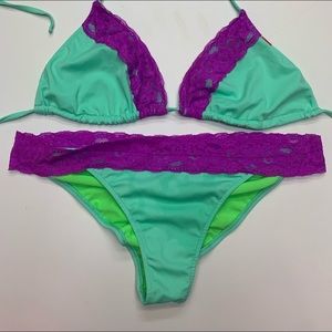 Doll Bikini mint/purple Top XL /Bottom L.